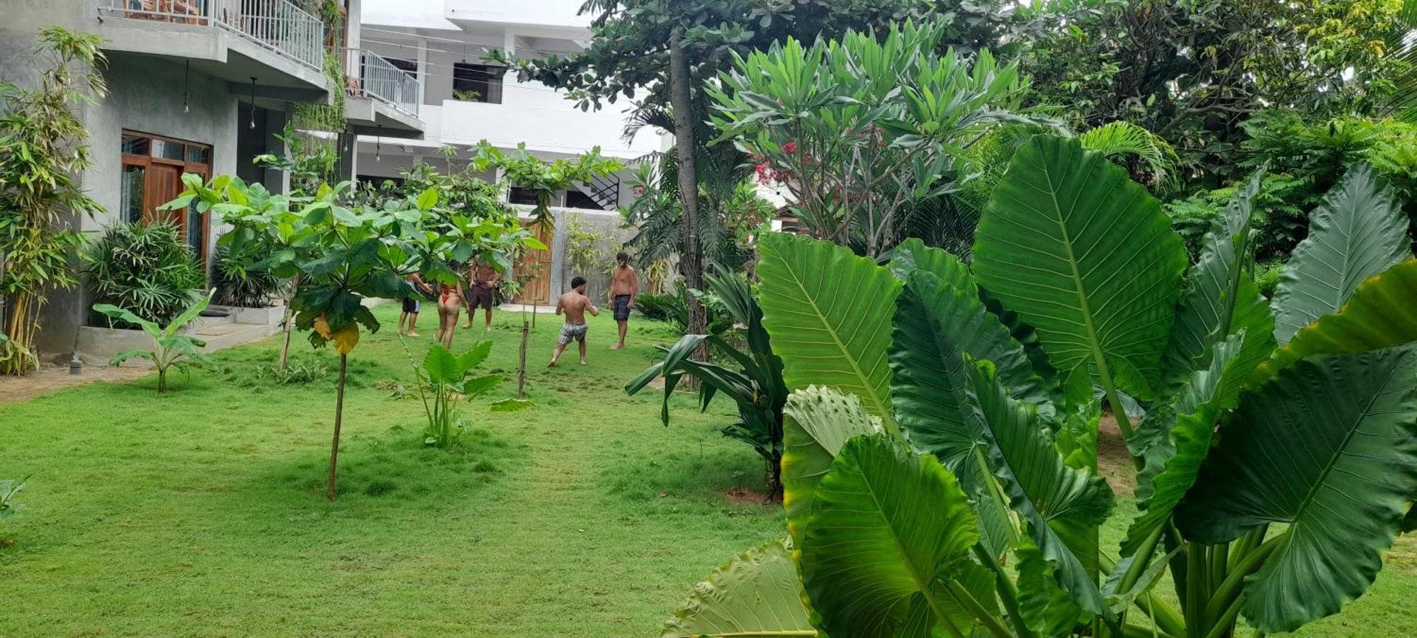 Surf Gangs Arugambay Hotel Arugam Bay Luaran gambar